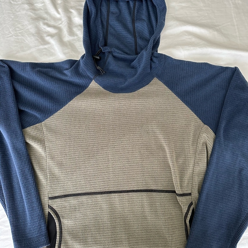 Melenzana Micro-Grid Hoodie (M)